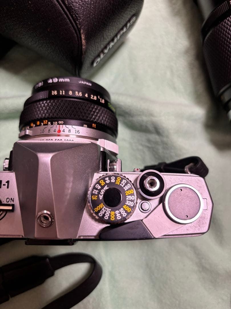 オリンパス　OM-1 ケース付き　オプションレンズ　付き　OLYMPUS 美品