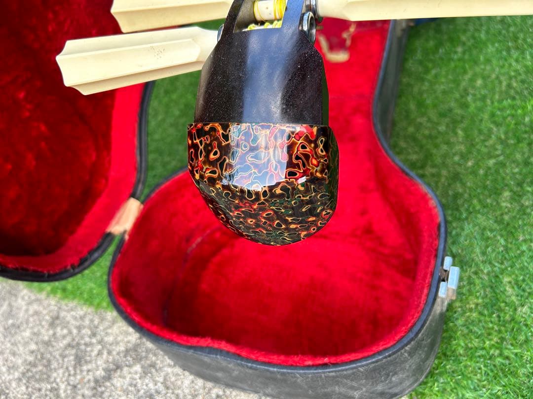 津軽三味線　ジャンク　ケース付き