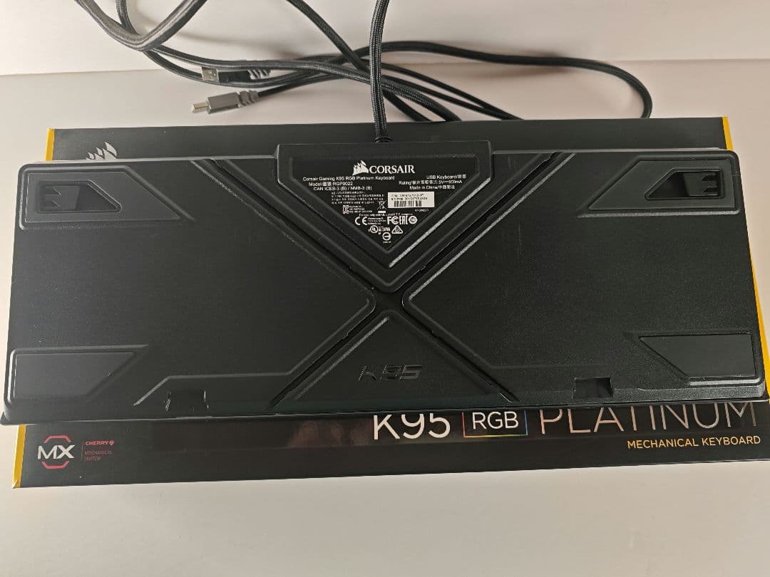 CORSAIRキーボード　K95 RGB PLATINUM 　日本語配列