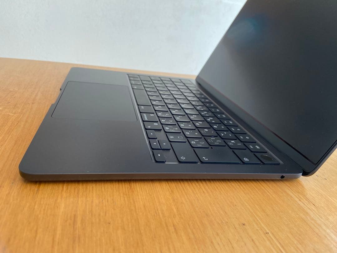 Apple MacBook Airミッドナイト　本体 M3. 256G