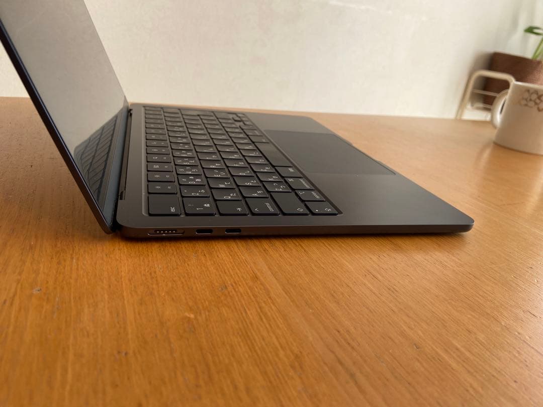 Apple MacBook Airミッドナイト　本体 M3. 256G