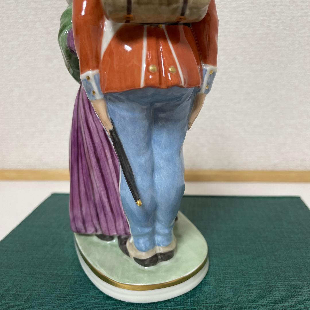 ＊尚様ご購入希望・The Soldier & Witch・高さ２０cm・