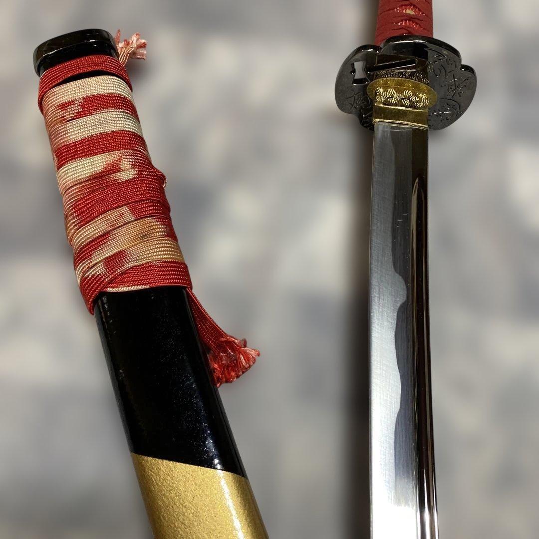 豪華版模造刀 赤柄赤鮫皮 南妙法蓮華経鍔 ツートン呂鞘