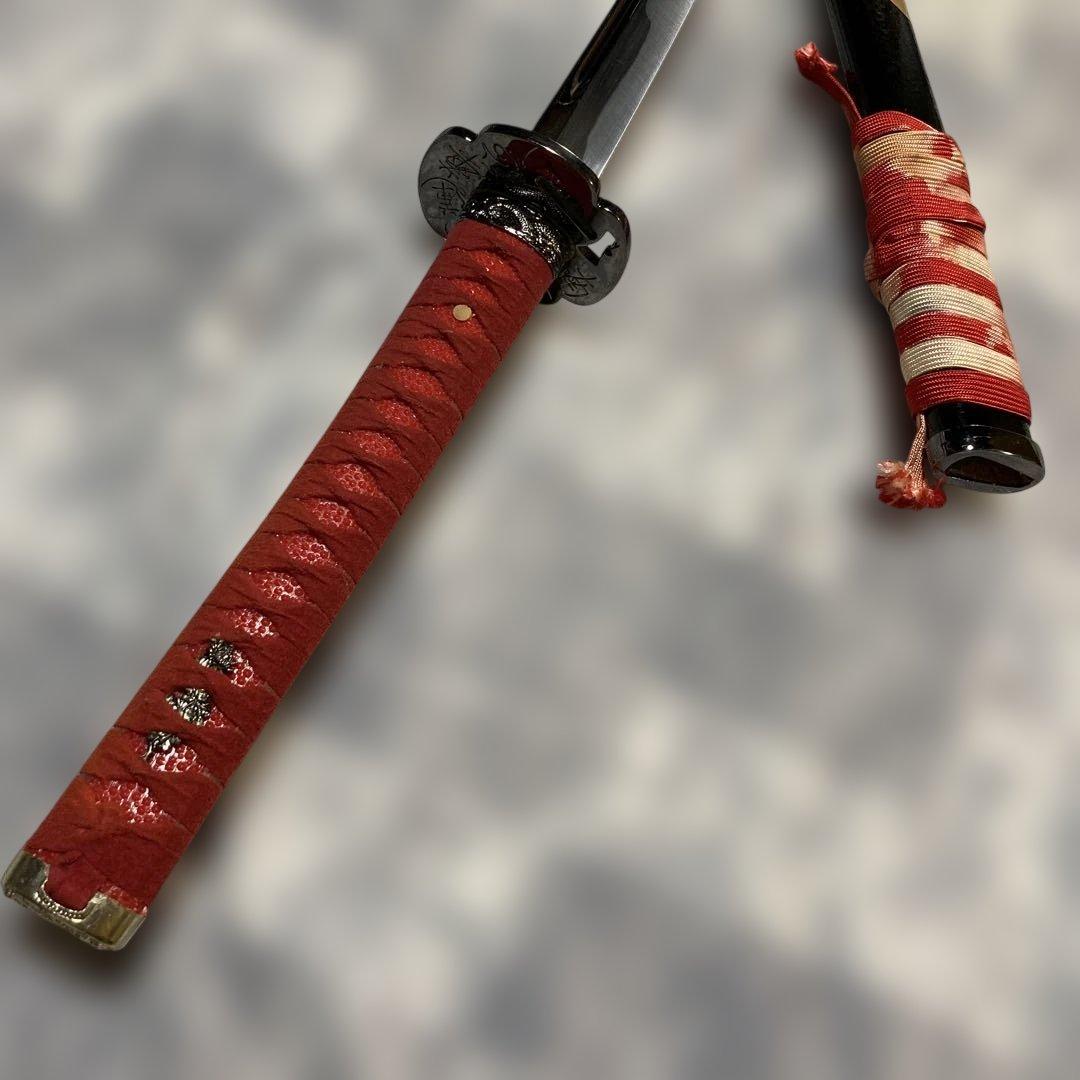 豪華版模造刀 赤柄赤鮫皮 南妙法蓮華経鍔 ツートン呂鞘