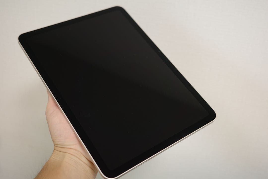 【新品同様】iPad Air M2 11インチ Wi-Fi128GBスターライト