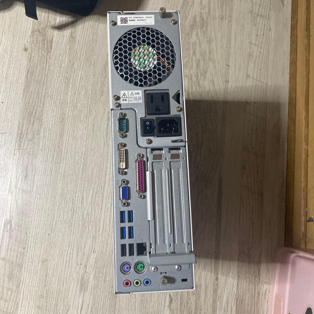富士通 タワー型デスクトップPC