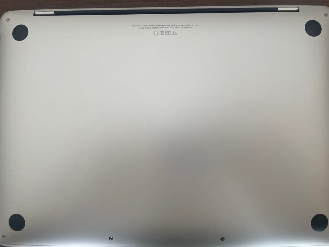 MacBook Pro M1 13インチ 16GB 256GB