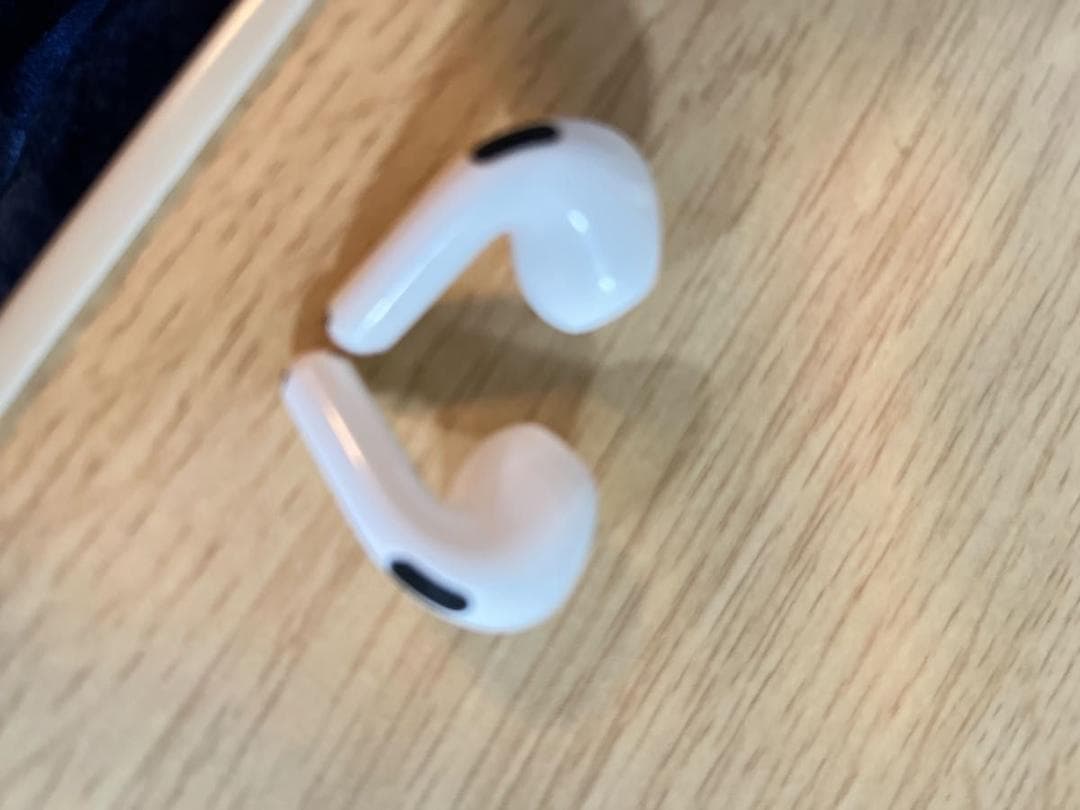 AirPods 4 第4世代 第四世代 左耳 右耳 イヤホン Apple