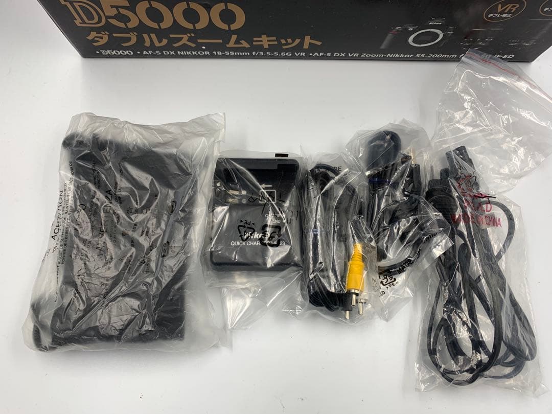 Nikon デジタル一眼レフカメラ D3200 ダブルズームキット