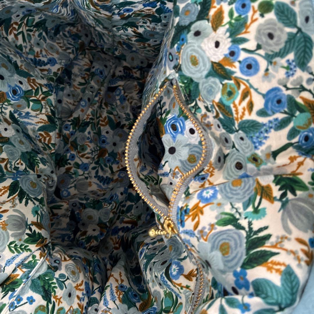 まあちゃん様　washed roses キャスキッドソンキャンバス、8号帆布生地