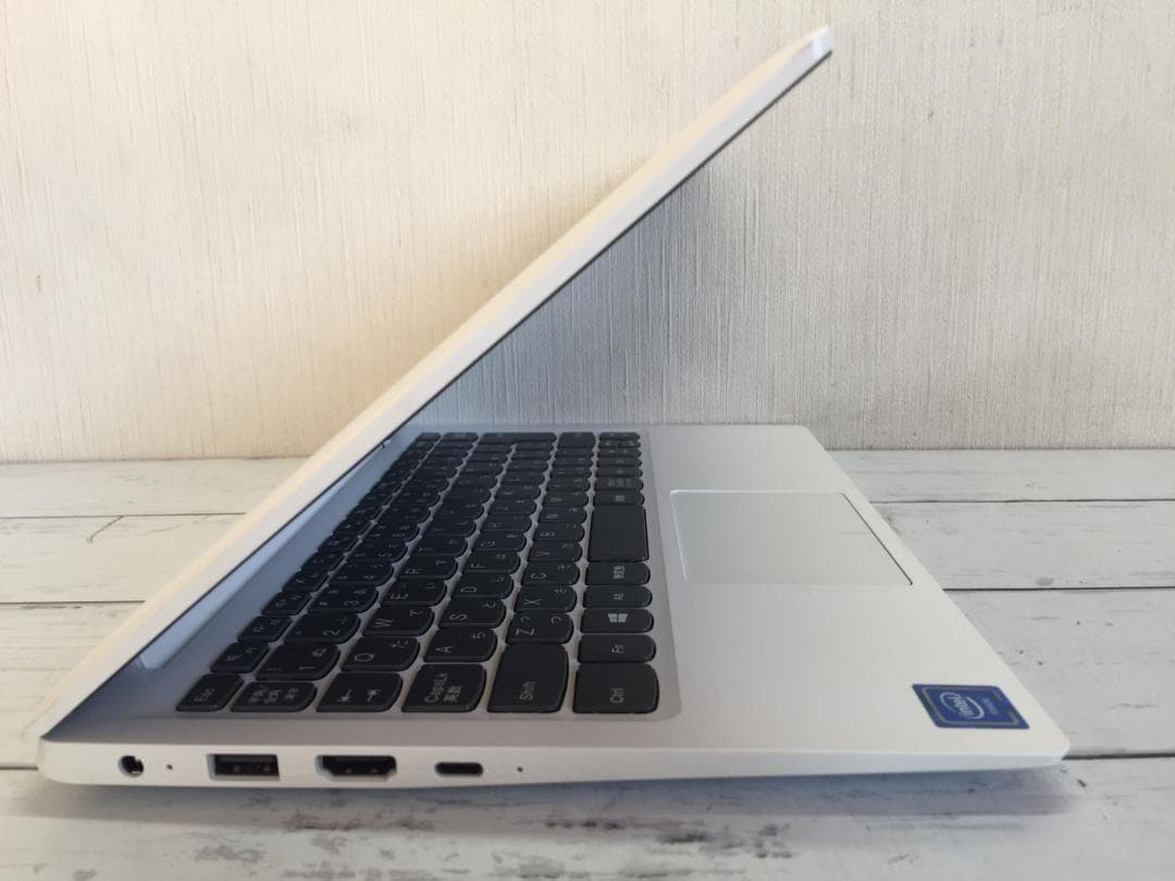 レノボ ideapad 120S 11.6型TFT液晶　 薄型・コンパクトPC