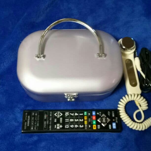 ☆美顔器☆お徳用パフ25P、ミニメイクブラシセット付き