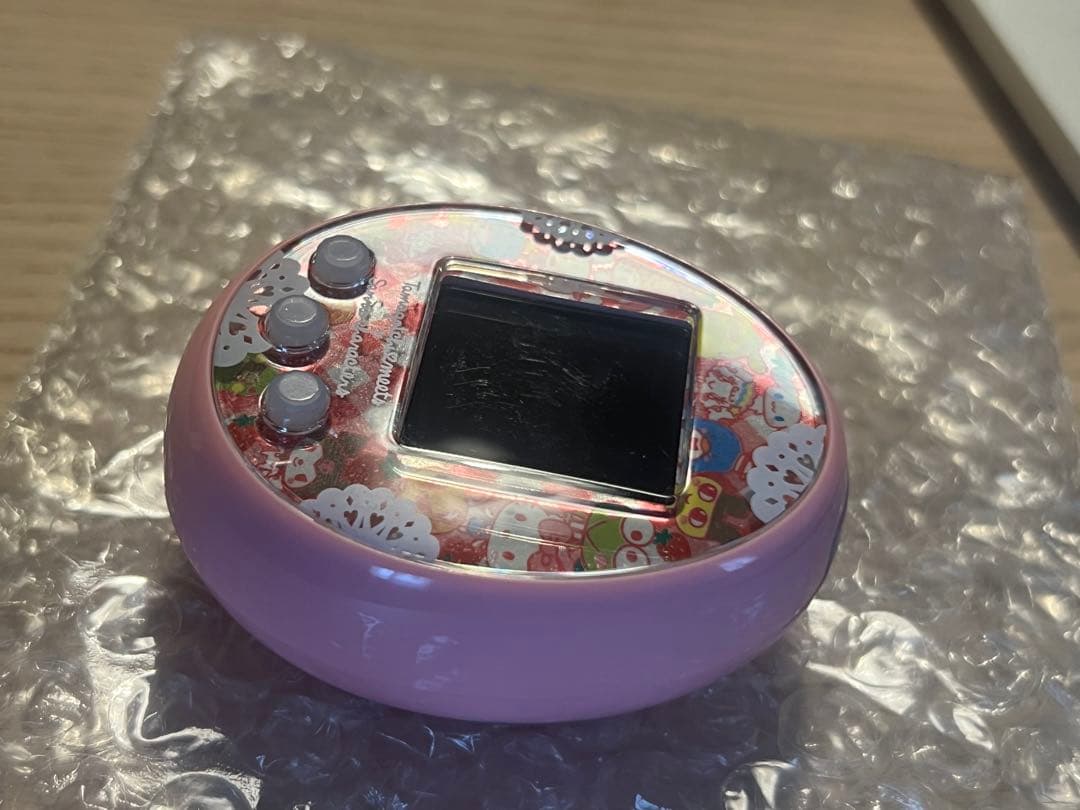 たまごっちみーつ サンリオキャラクターズ ストラップ付き バンダイ