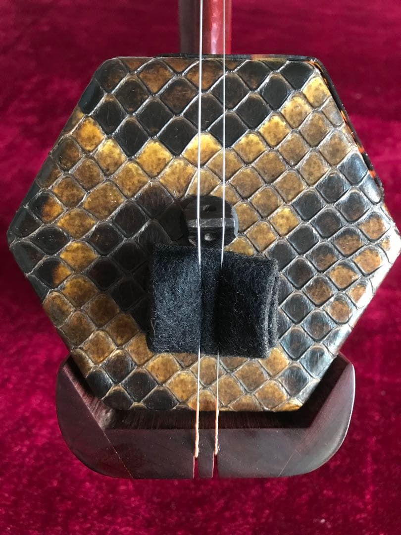 二胡★最上級小葉紫檀★錦蛇皮★蘇州科韻・李玉貴★十年保証★必需品揃い