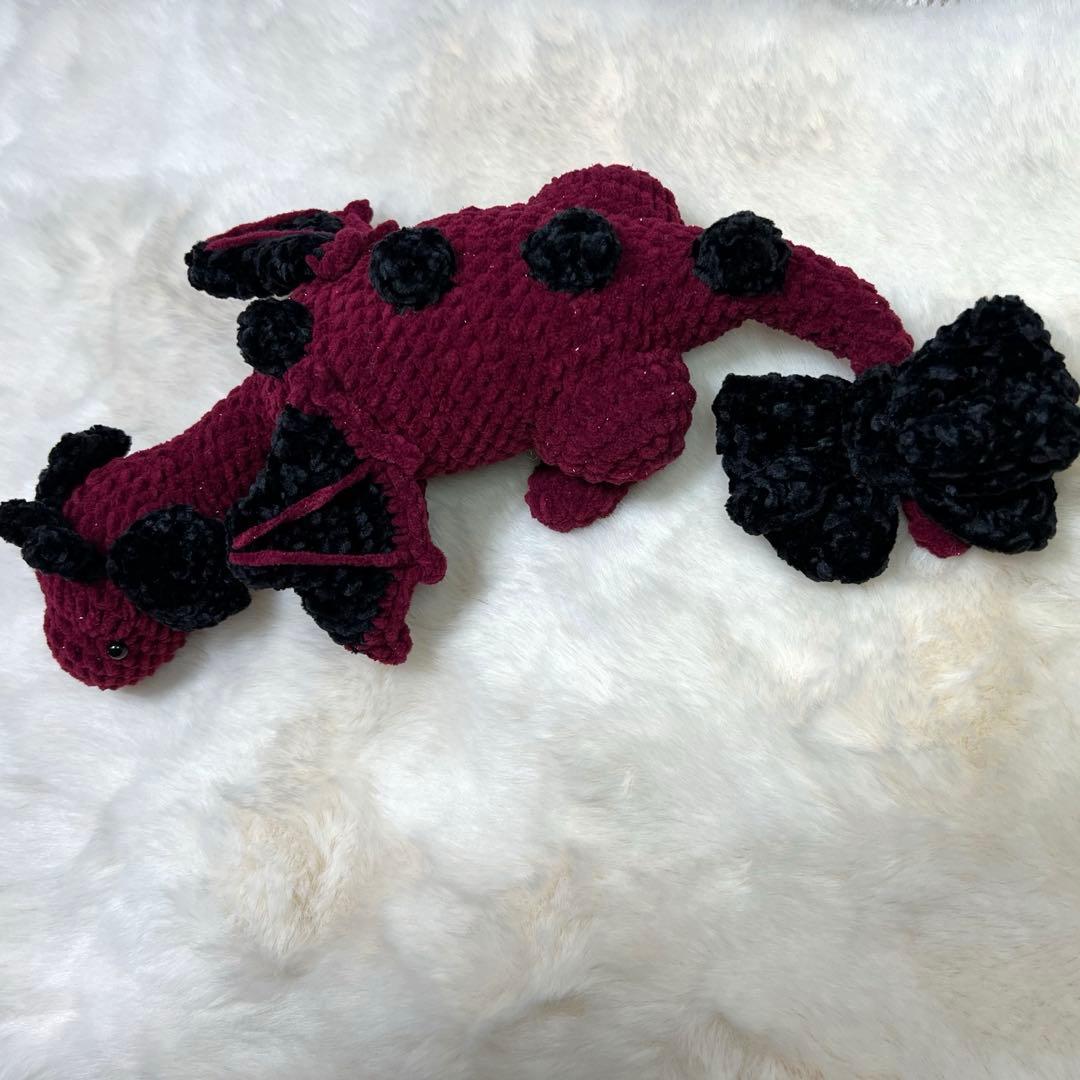 彩*)様 ✩ドラゴン✩編み物 あみぐるみ ハンドメイド 赤×黒