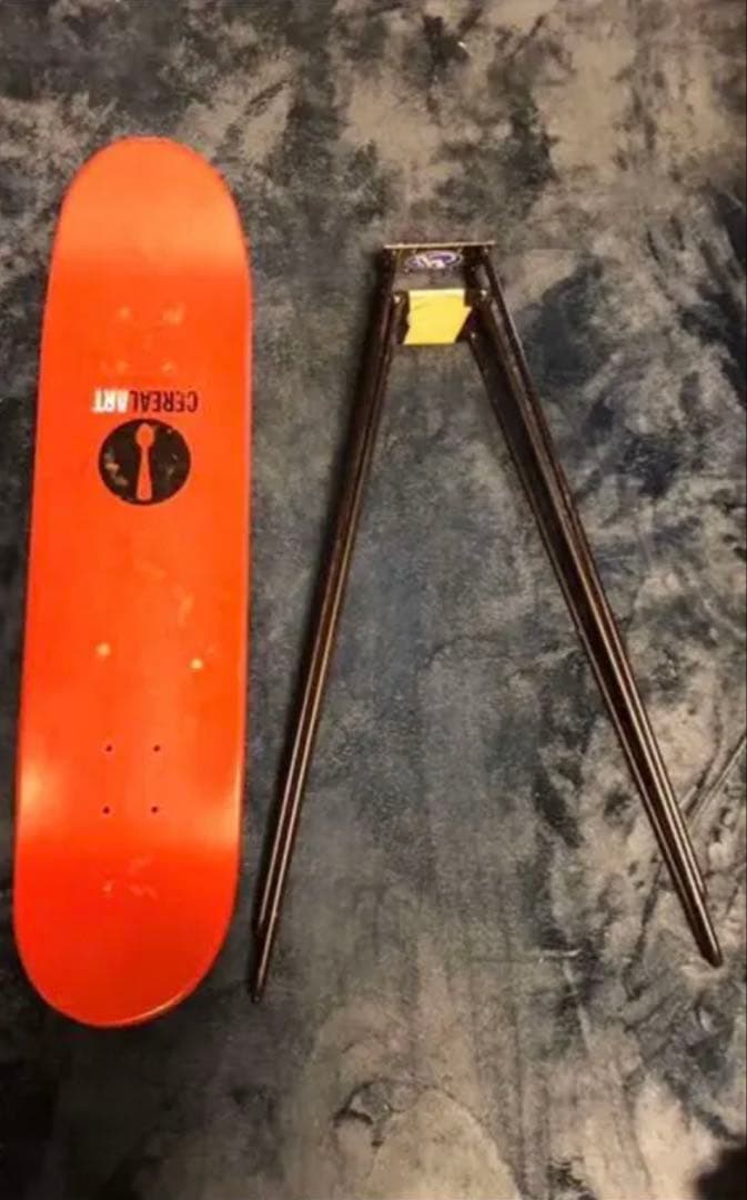 【希少・2004年製】Dalek Space Monkey CEREALART