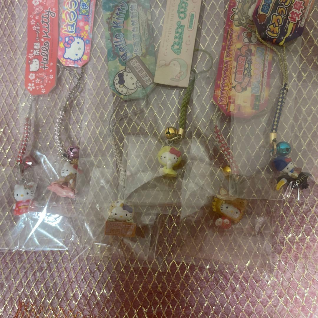 ハローキティ　ご当地ストラップ　根付け　まとめ売り