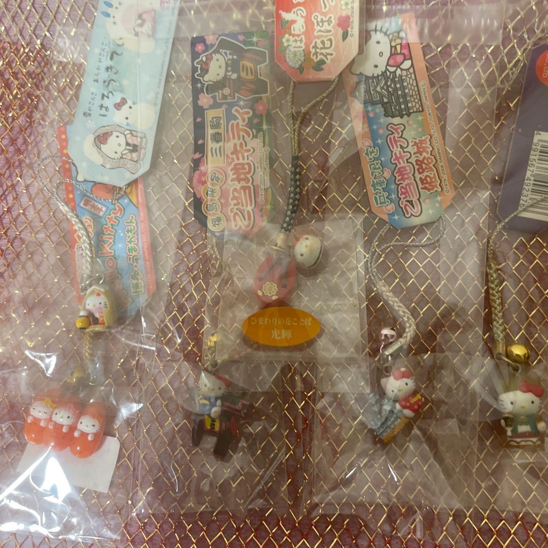 ハローキティ　ご当地ストラップ　根付け　まとめ売り