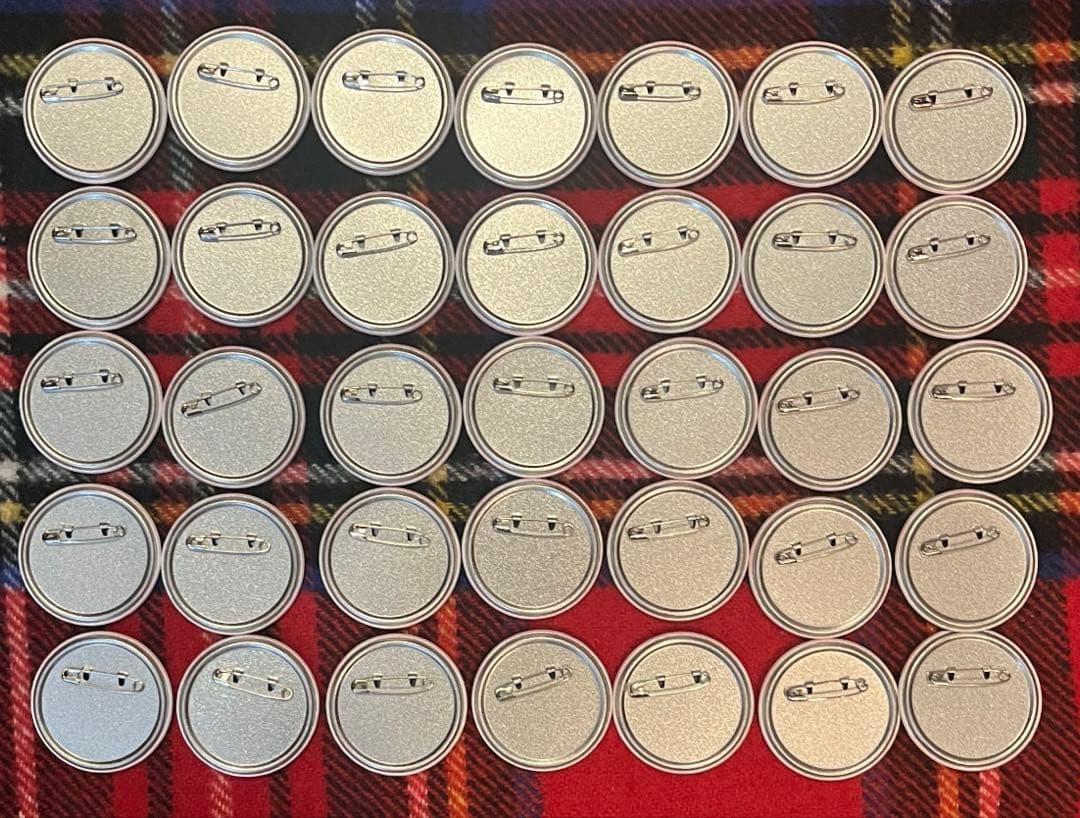 カラフルピーチ　からぴち　えと　サンリオ　缶バッジ　まとめ売り