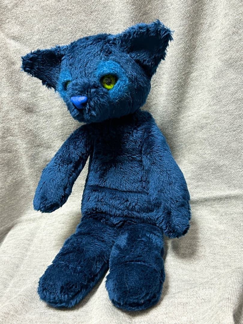 青い猫のアートドール【ハンドメイド】羊毛フェルト　猫　ぬいぐるみ