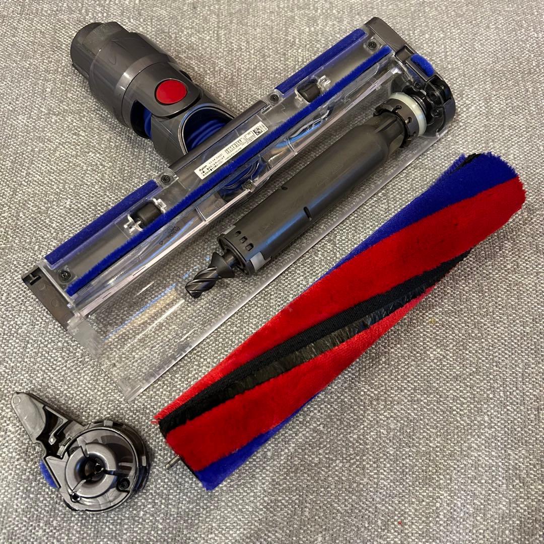 【美品】dyson v8 slim fluffyクリーナーヘッド