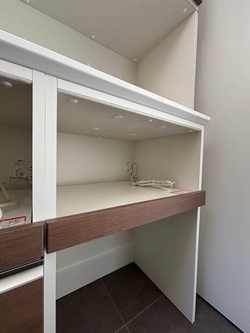 送料込み　SAクラフト 食器棚・キッチンボード