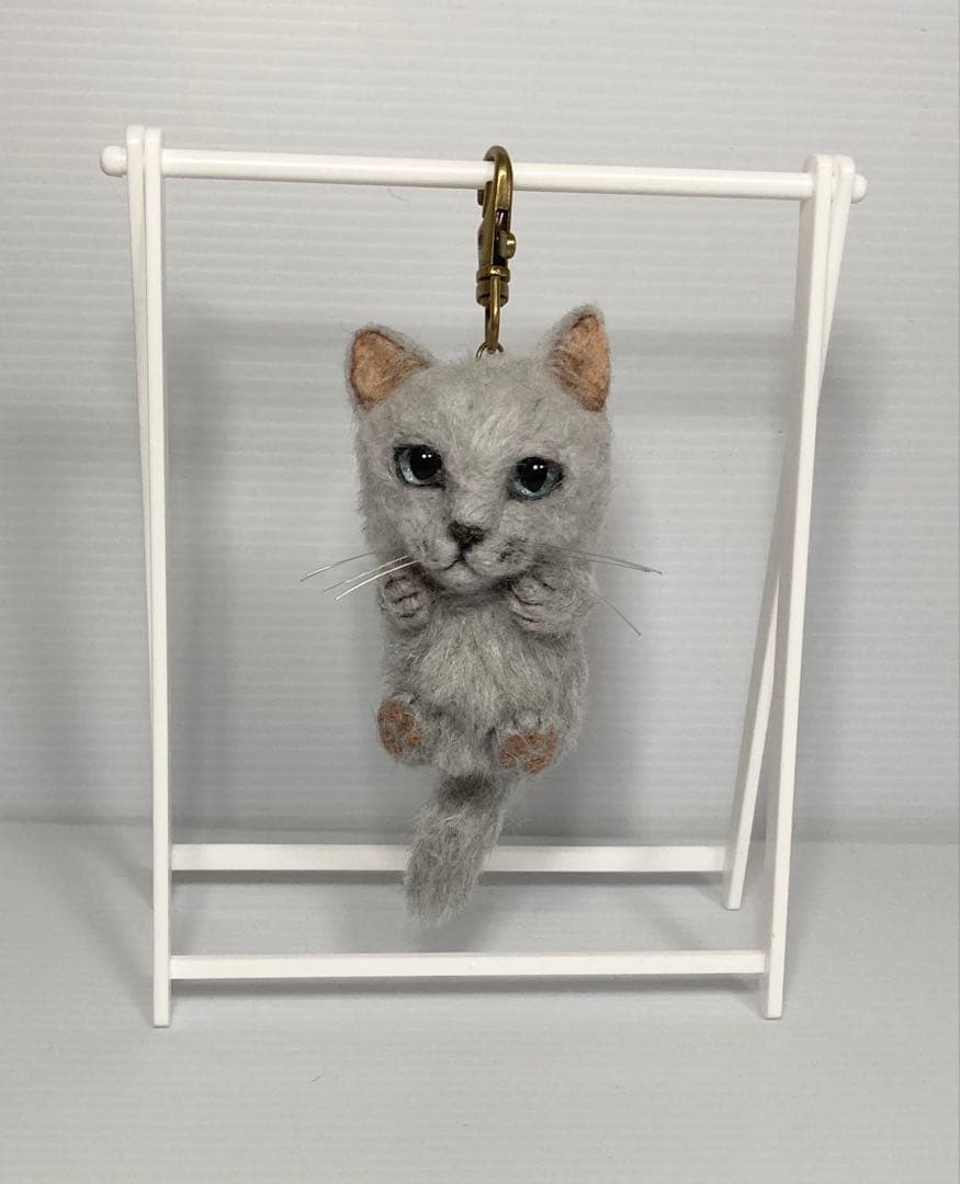 羊毛フェルト 猫 サンプルページ キーホルダー Ｍサイズ 植毛あり