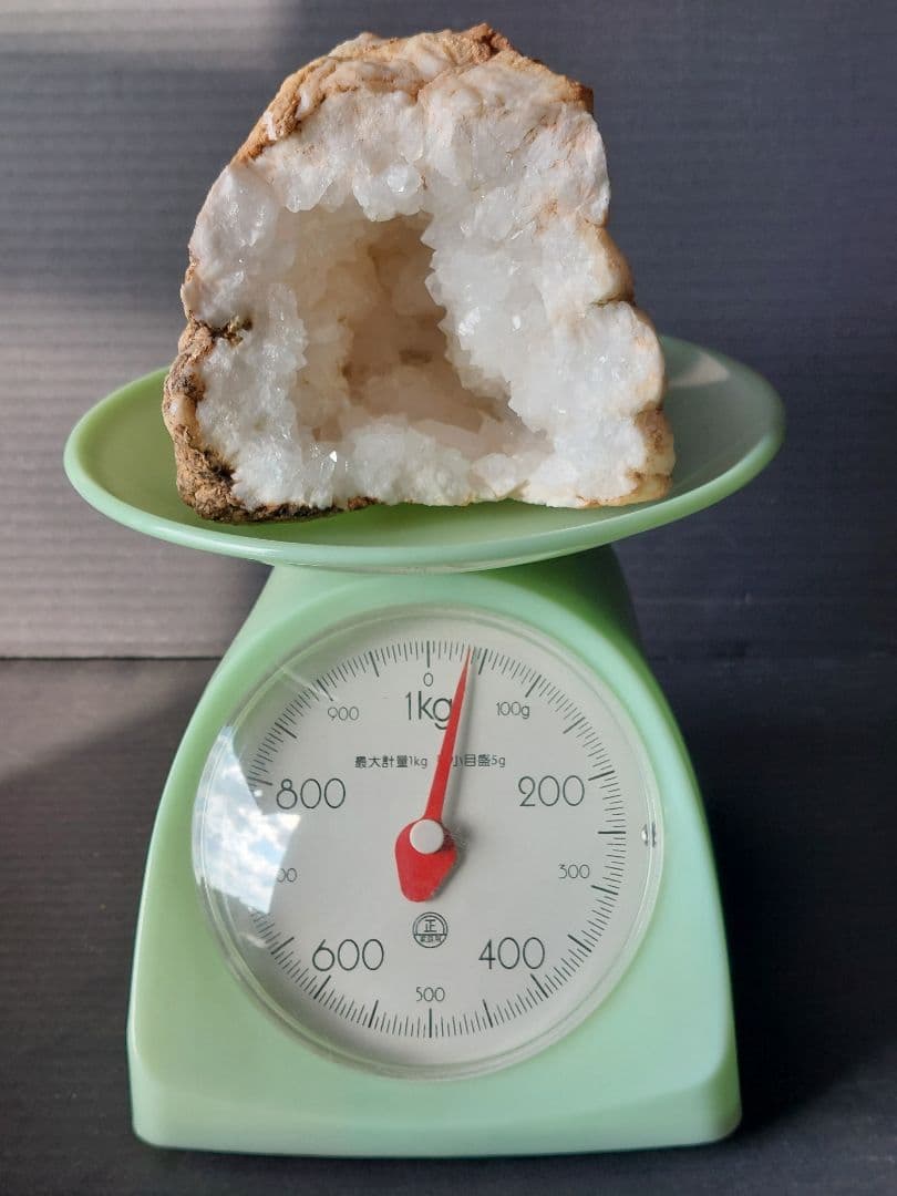 水晶　ジオード　ドーム