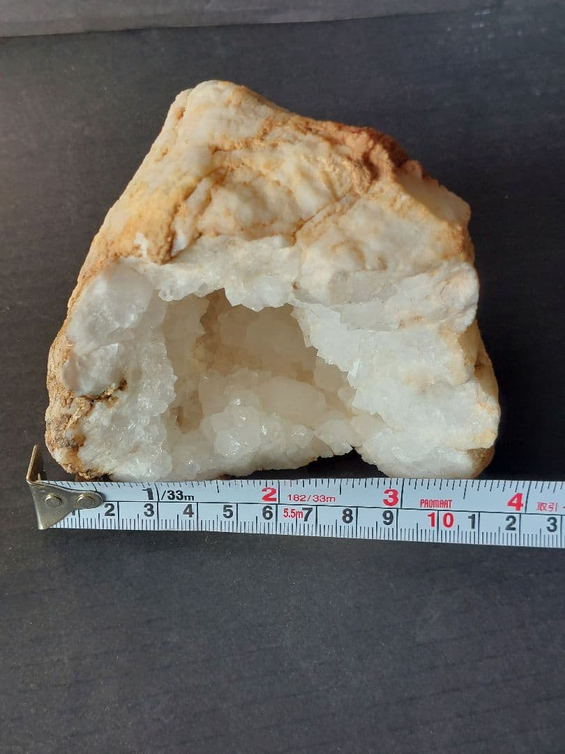 水晶　ジオード　ドーム