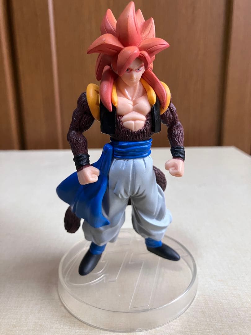 ドラゴンボールフィギュア 3点台座付き