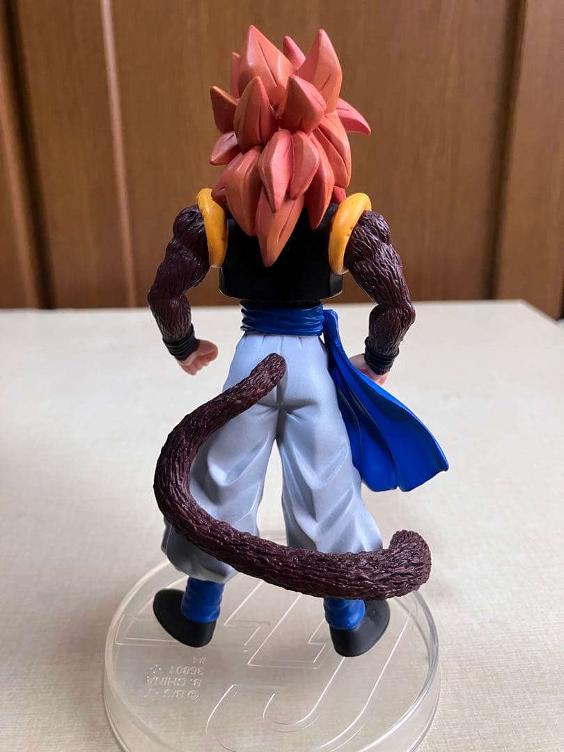 ドラゴンボールフィギュア 3点台座付き