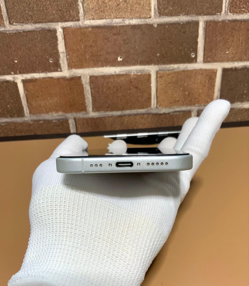 t*a様 iPhone 16