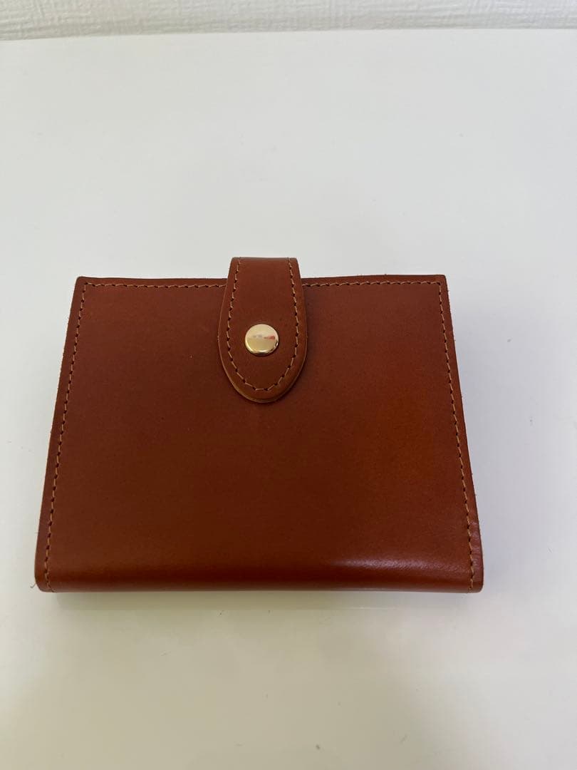KAOYORINAKAMI ブラウンミニ財布 箱付き