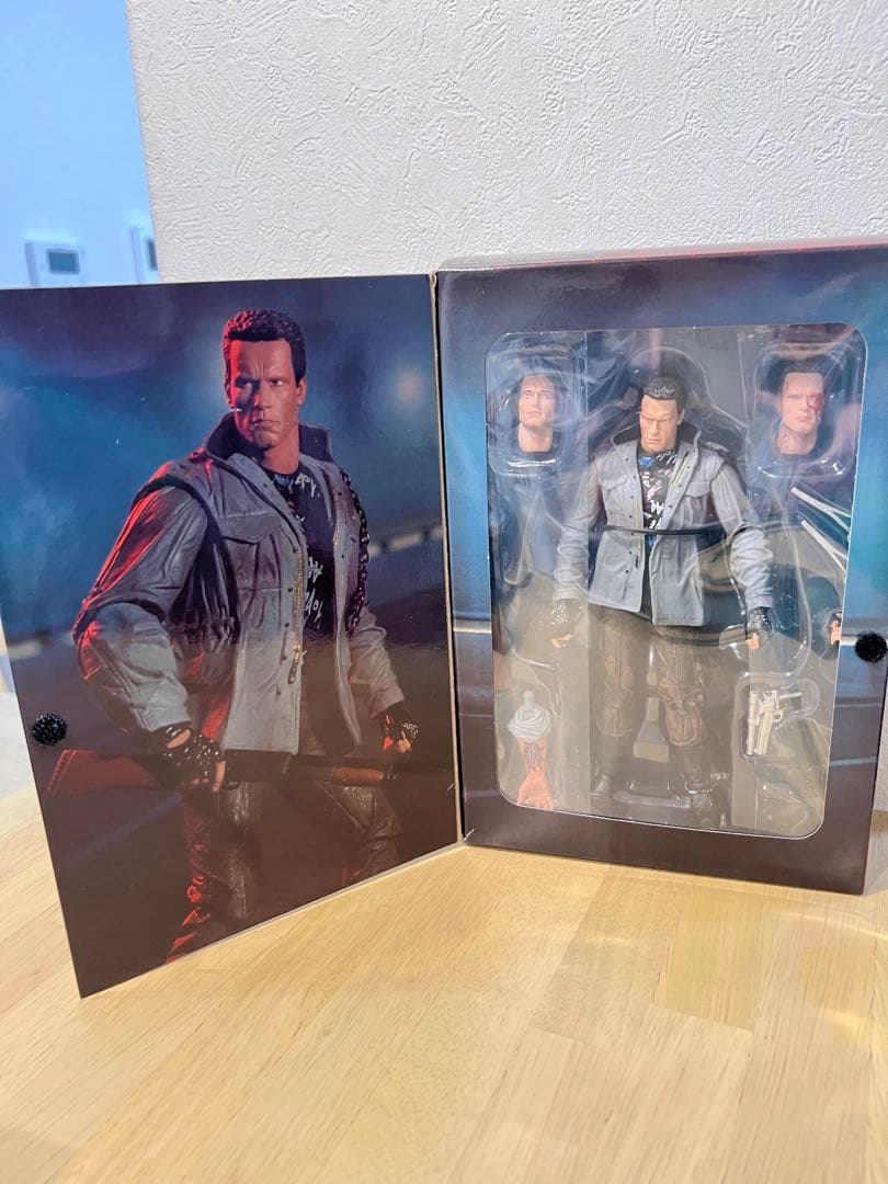 ターミネーター1・ターミネーター2 T－1000 サラ・コナー フィギュア ネカ