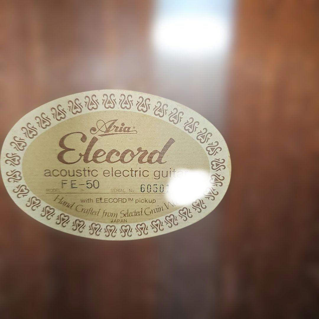 ARIA.FE-50ラウンドバック、エレアコ ハードケース付き。