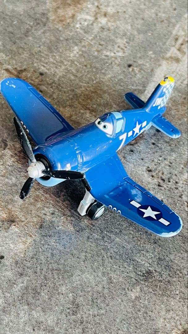 カーズ　飛行機 8機セット