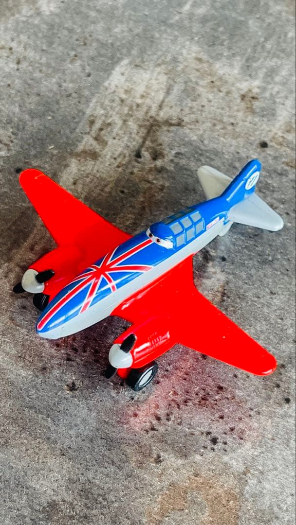 カーズ　飛行機 8機セット