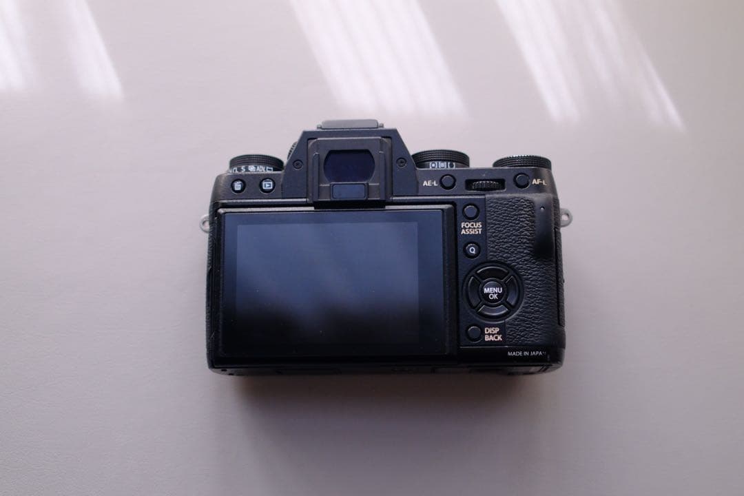 Fujifilm X-T1 ミラーレス一眼カメラ　ジャンク