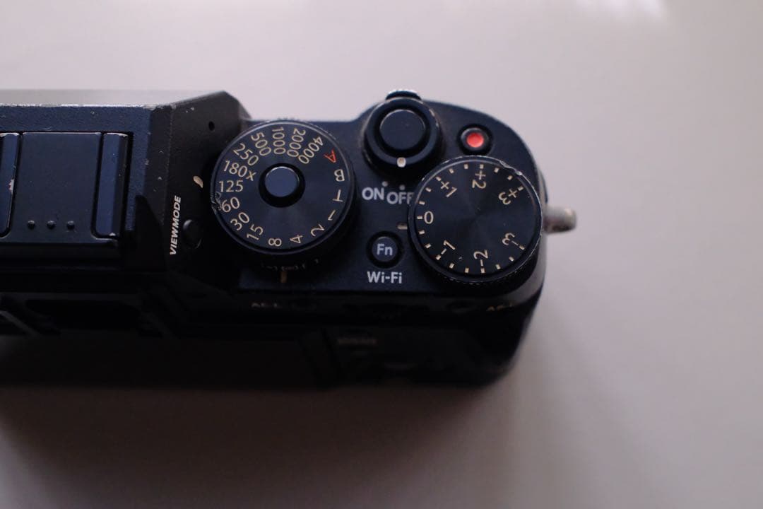 Fujifilm X-T1 ミラーレス一眼カメラ　ジャンク