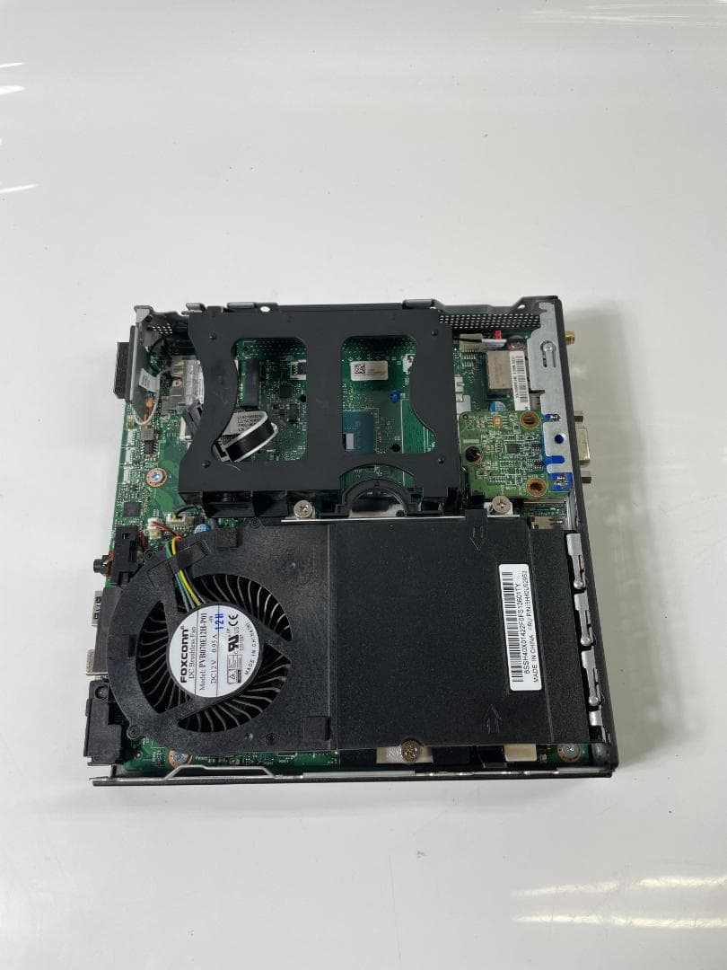 Lenovo Thinkcentre M70q 10世代i5/8GB/256GB