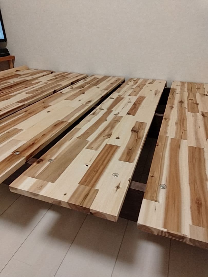 美品 モーブル ダブルベッド 無垢 木製 フレーム ロータイプ コンセント