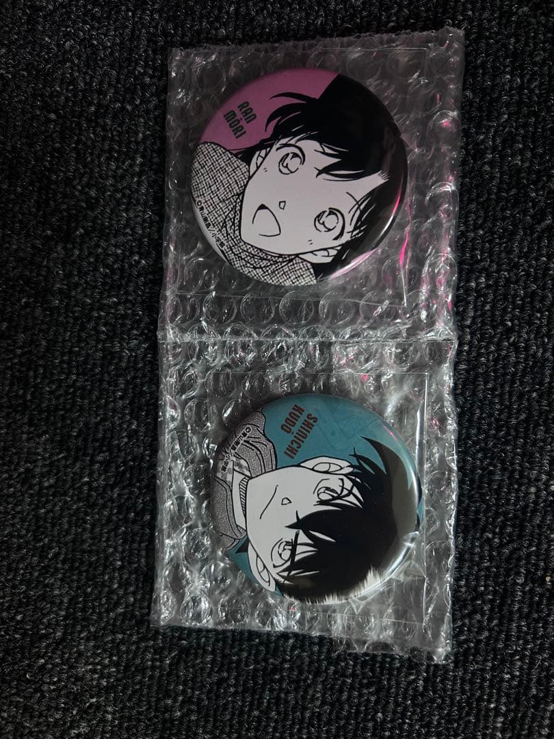 キャラクター缶バッジ 2個セット 名探偵工藤新一 毛利蘭