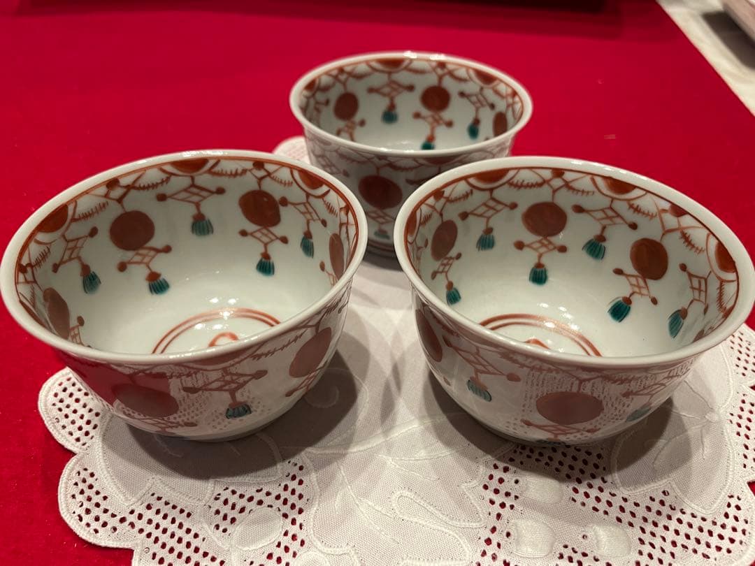 ◉セール！新品　赤玉瓔珞紋　小鉢　湯呑み　3客　レア 骨董品　銘あり