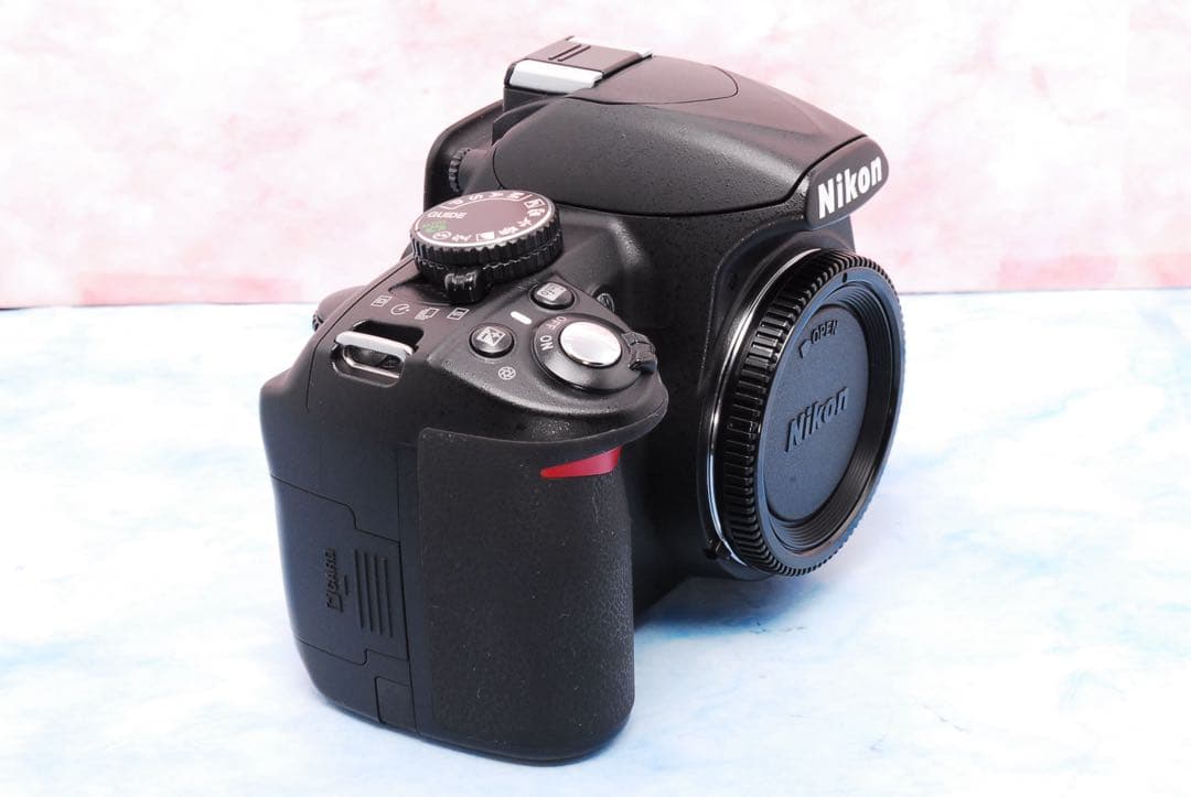 ★ニコン D3100★初心者向け★Wレンズ＆バッグ付でお得★一眼レフカメラ