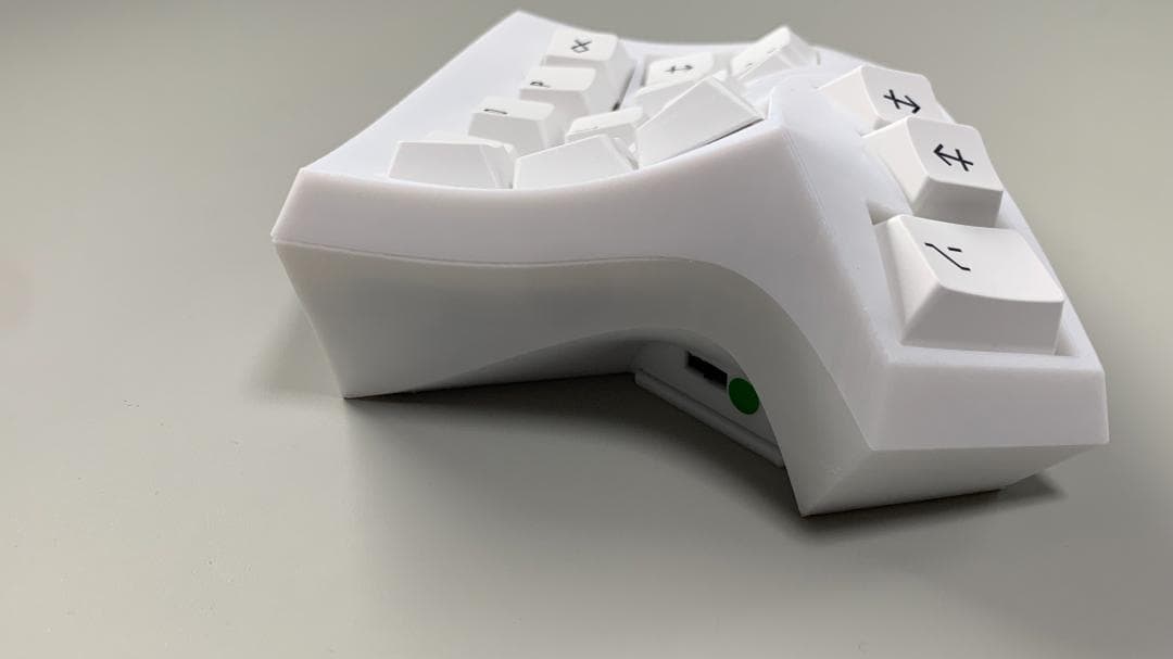 無線自作キーボード　Cygnus（キグナス）