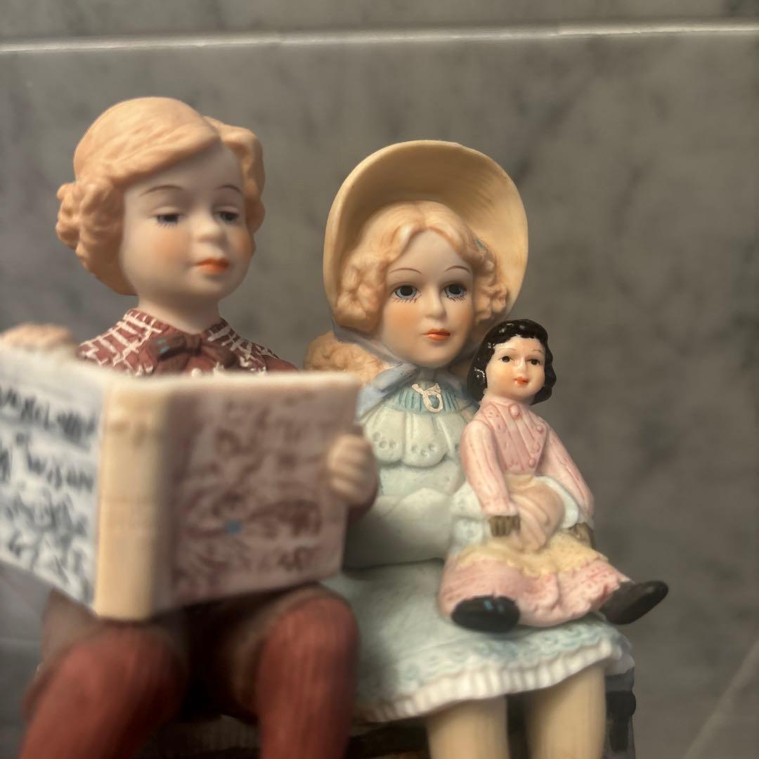 アメリカ80年代JAN・Hagaraの精巧に作られた美しい少年少女