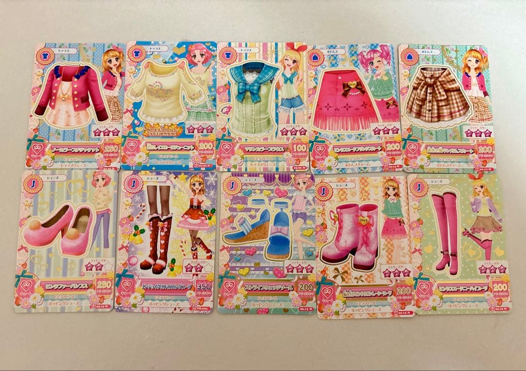 【最終値下げ！】アイカツカード　まとめ売り　100枚　大量