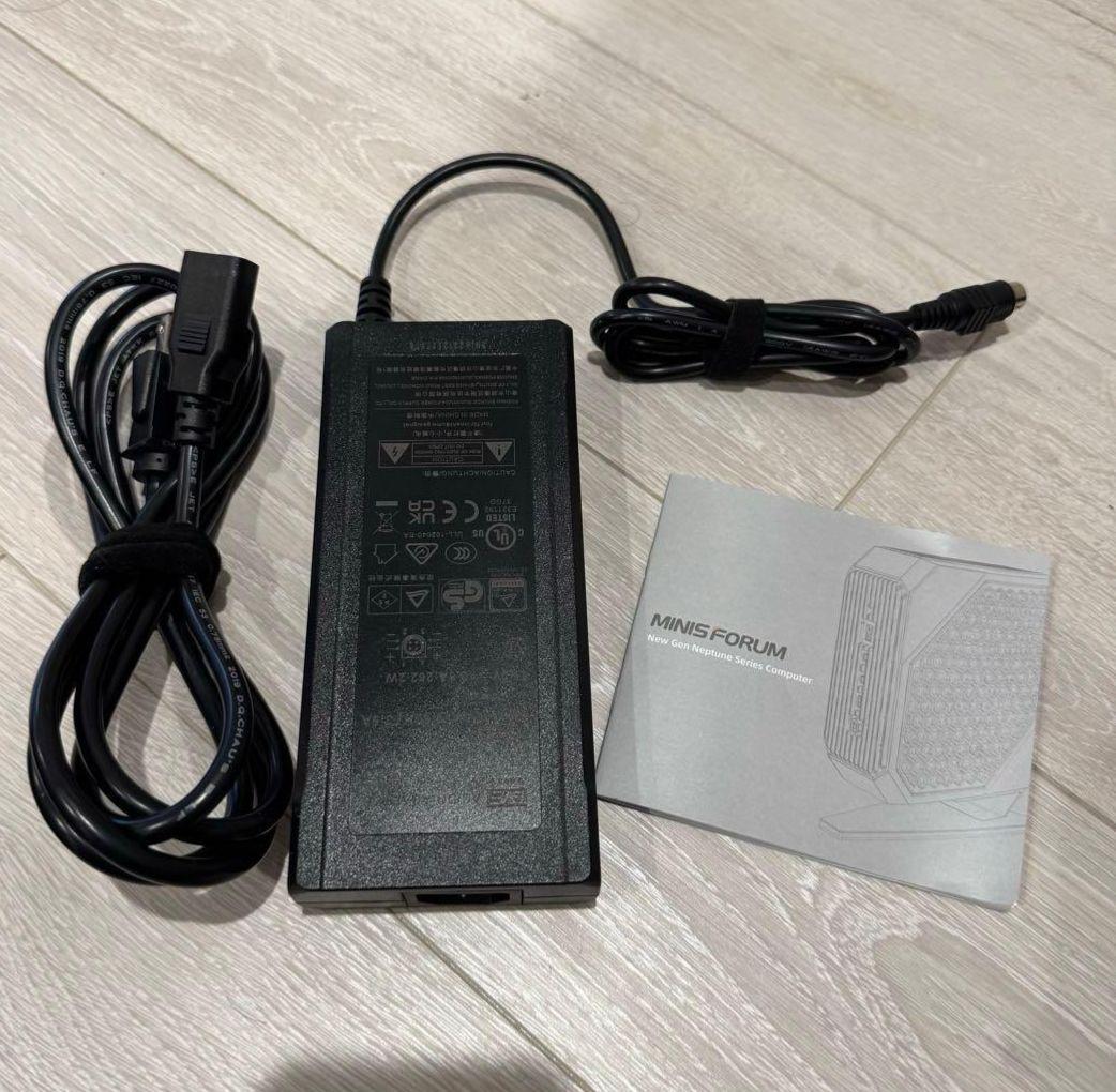 ミニPC MINISFORUM HX80G RAM 32GB/ SSD 512GB