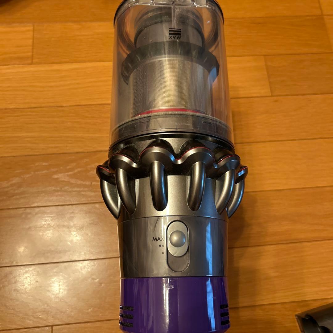 【ジャンク品】Dyson V10 Fluffy コードレス掃除機本体 ダイソン