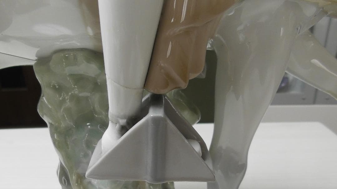 ティファニー　LLADRO　リヤドロ　【白い馬と男女】リアドロ　Ｌ464